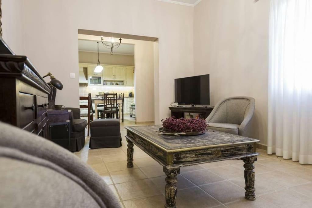 My Sweet Corner House Villa Palaiochora Exterior foto